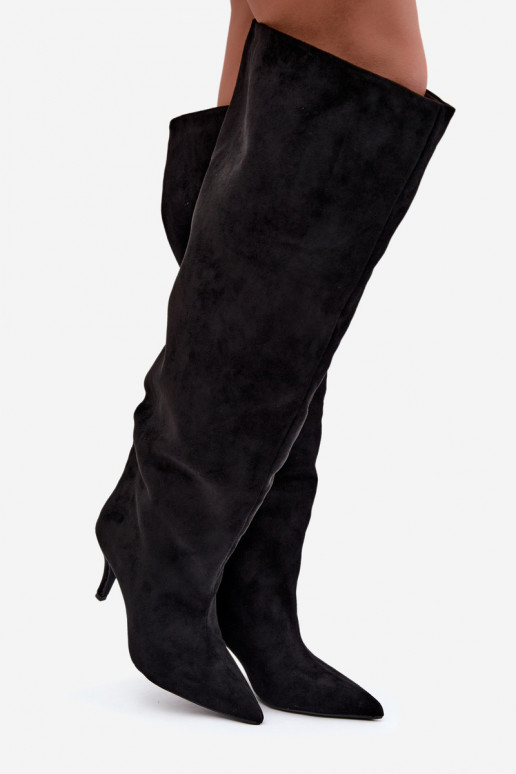 Slip-On Damenkniehohe Stiefel mit dünnen Absätzen in schwarzer Corly