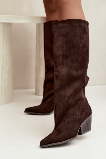 Schokoladenfarbene Slipper-Stiefel mit Absatz und spitzem Zehenbereich Blenia