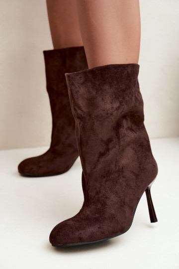 Schokoladenfarbene Stiefeletten mit schmalen Absätzen Slouchy Penrose 2