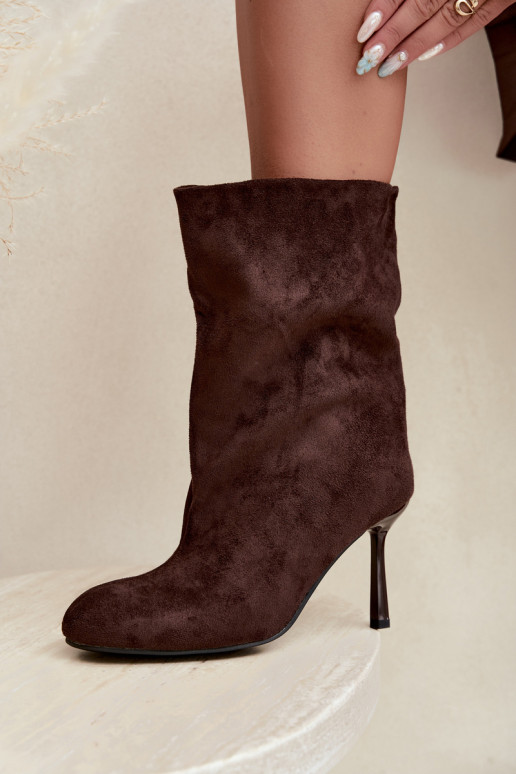 Schokoladenfarbene Stiefeletten mit schmalen Absätzen Slouchy Penrose