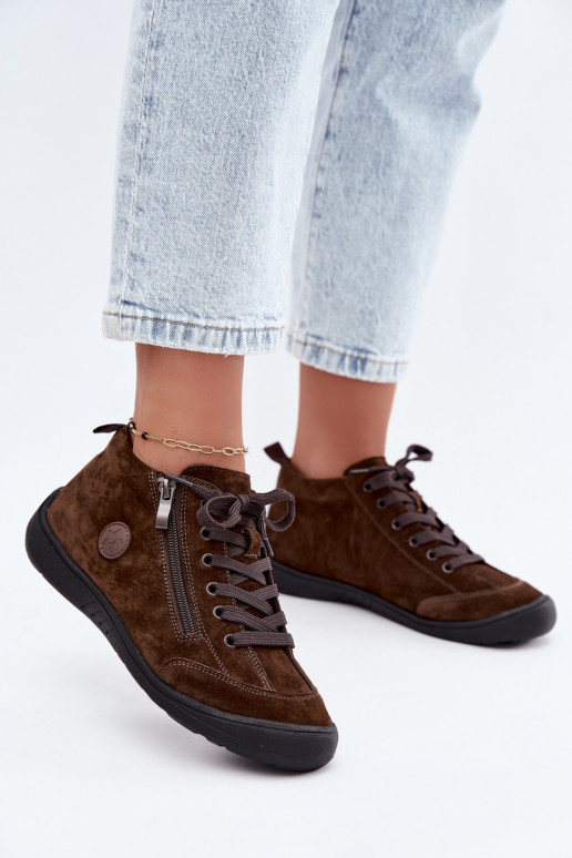 Damen Schuhe aus schokoladenfarbenem Kunstveloursleder Brindle