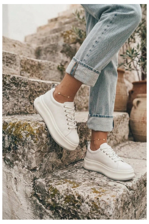 Weiße Damen Sneaker mit Plateau GOE SS2N4021