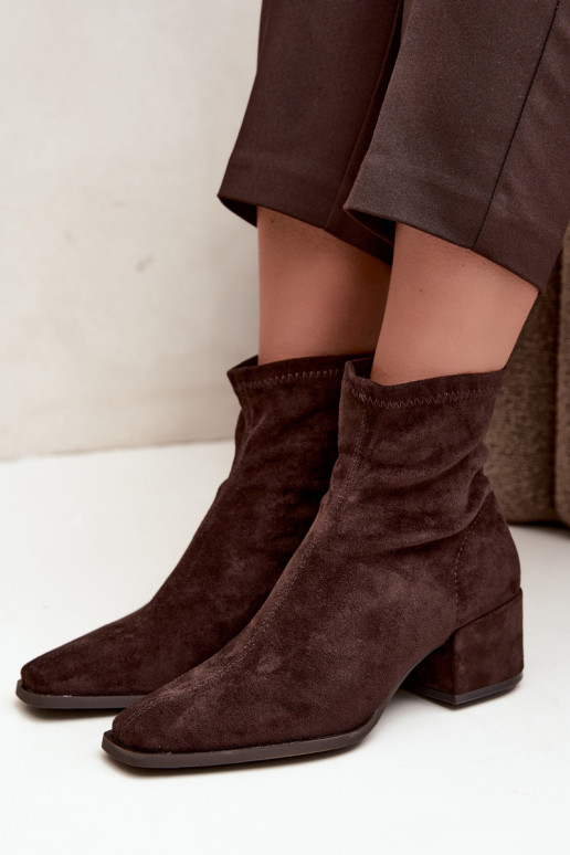 Damen Stiefeletten mit Absatz Typ Klocek in Schokoladenfarbe Rosley