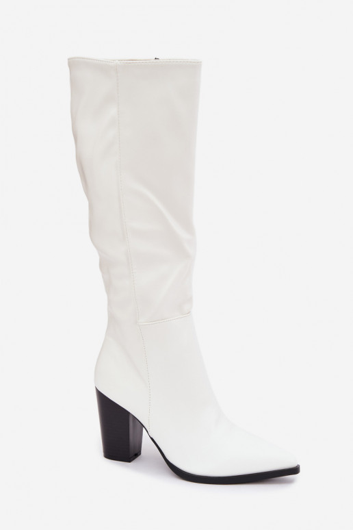 gefütterte lange Stiefel am Schaft aus Kunstleder in Weiß Drelia