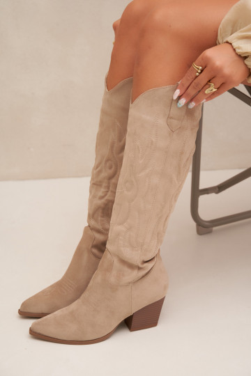 damen kniehohe Stiefel im Cowboy-Stil mit Absatz in Sandfarbe Glenor 2