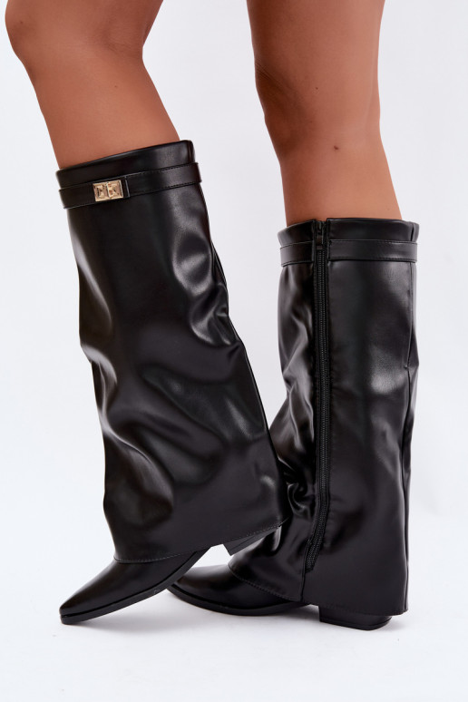 damen kniehohe Stiefel mit genähtem Schaft auf niedrigem Absatz aus Kunstleder in Schwarz Gisellea