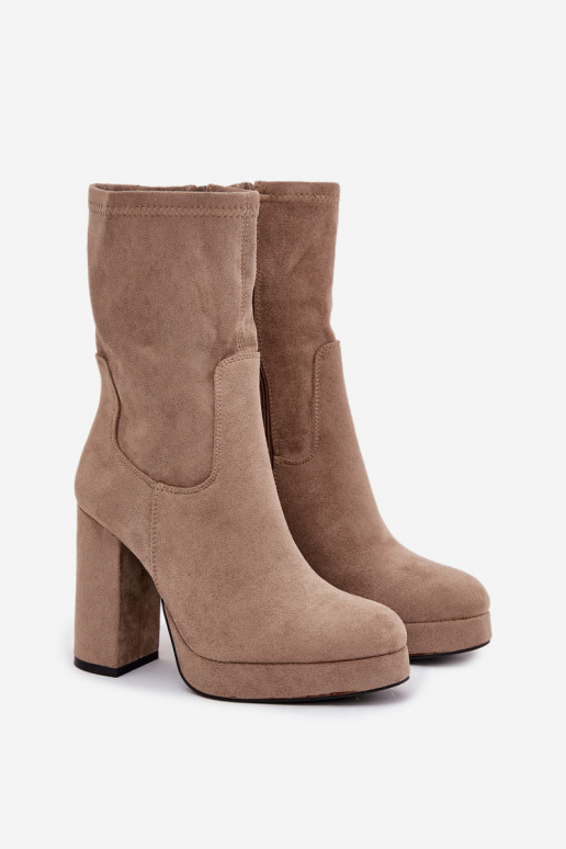 Damen Stiefeletten aus Kunstveloursleder in sandfarben