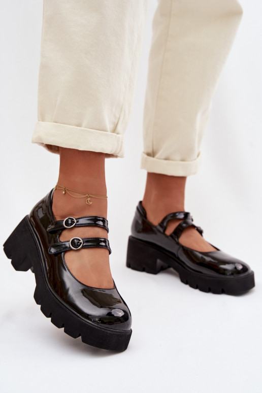 Schwarze Damen-Schuhe mit Lackeffekt, Absätzen und Riemen Kamira