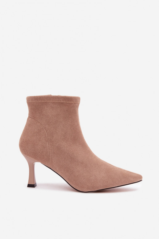 Damen Stiefeletten auf schmalem Absatz mit Nähten in Sandfarbe Clancy