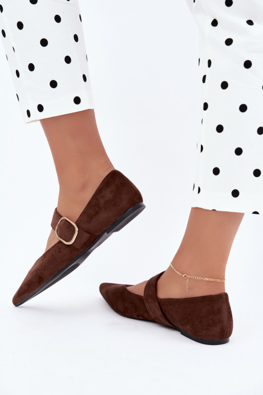 Damen-Ballerinas mit Riemen und Schnallen in braun Melby