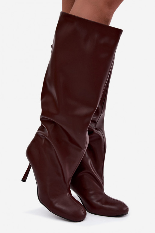 Schlüpfschuh Damen kniehohe Stiefel mit schmalen Absätzen in Bordeauxfarbe Caliya