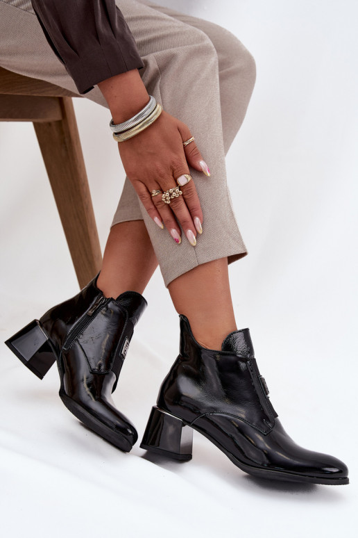 Leder lackierte isolierte Stiefeletten mit aufwendigen Details Zazoo 60560 schwarz