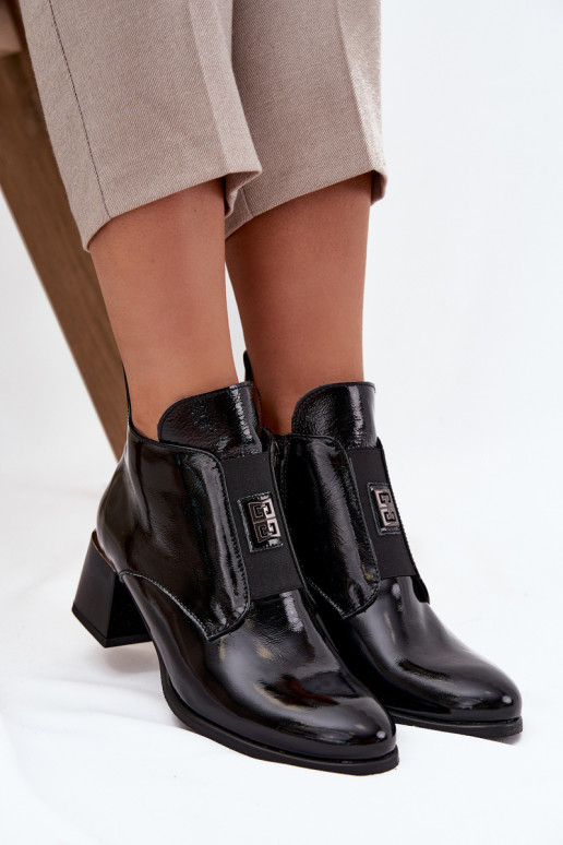 Leder lackierte isolierte Stiefeletten mit aufwendigen Details Zazoo 60560 schwarz