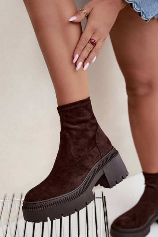 Damen Stiefeletten mit klobigem Absatz und Plattform aus Kunstveloursleder karamellfarben Elvianne