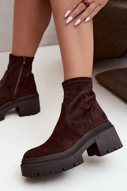 Damen Stiefeletten mit klobigem Absatz und Plattform aus Kunstveloursleder karamellfarben Elvianne
