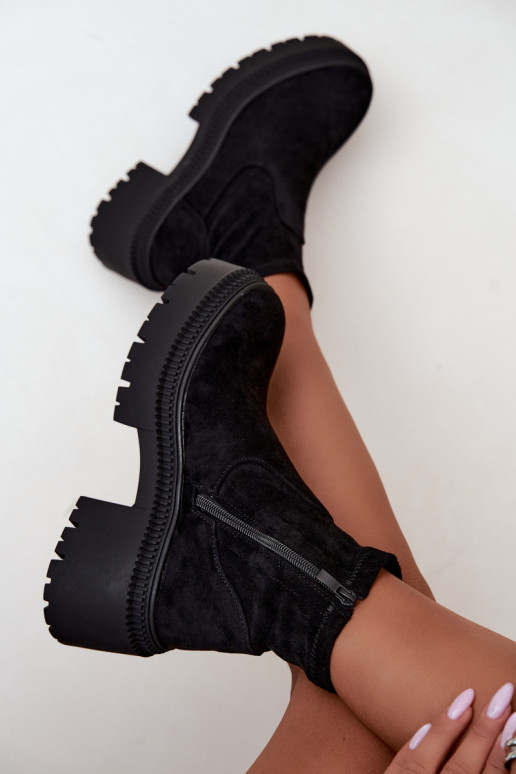 Damen Stiefeletten mit klobigem Absatz und Plattform aus Kunstveloursleder schwarz Elvianne
