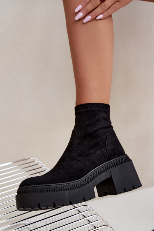Damen Stiefeletten mit klobigem Absatz und Plattform aus Kunstveloursleder schwarz Elvianne