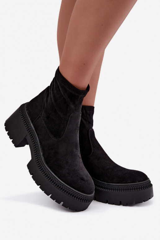 Damen Stiefeletten mit klobigem Absatz und Plattform aus Kunstveloursleder schwarz Elvianne