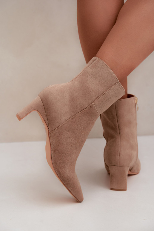 damen Stiefeletten mit Absatz in sandfarben Rileya