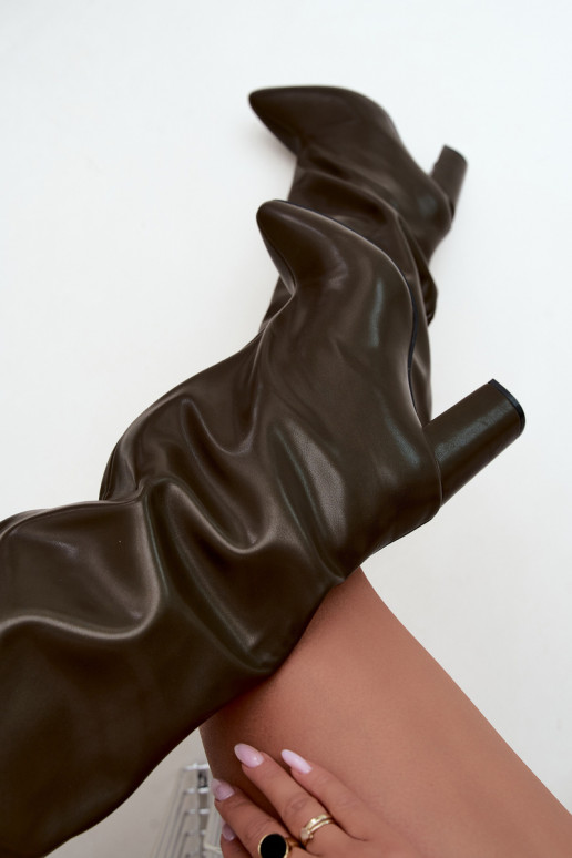 Damen kniehohe Stiefel zum Hineinschlüpfen mit Absätzen in CzekoladoĮe Emeline