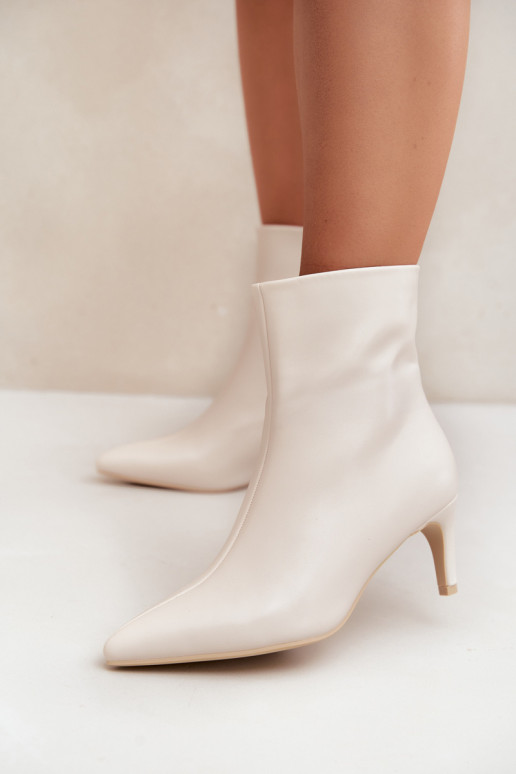 Damen Stiefeletten mit Absätzen aus Kunstleder in Elfenbeinfarbe Celisse