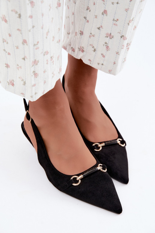 Schuhe mit offenem Absatz und niedrigem Absatz in schwarzer Caylo