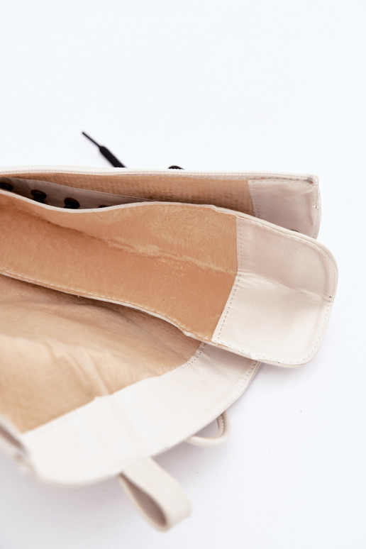 gefütterte Damenstiefel bis zum Knie mit Schnürsenkeln und Plattform in Sandfarbe Galvia