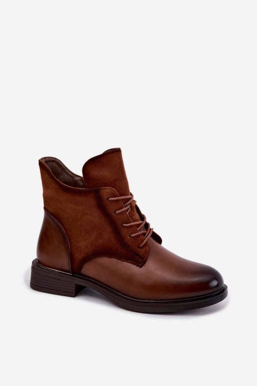 Ismerae braune Stiefeletten mit breiten Absätzen