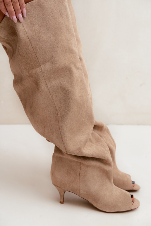 Stiefel mit hohem Schaft und offenen Zehen in Sand Henya