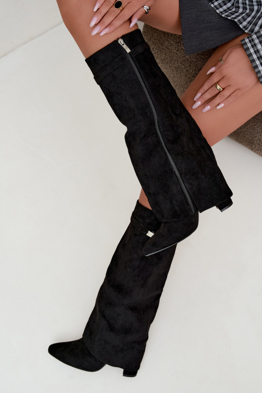 Wärmende Damenstiefel mit genähtem Schaft und Absätzen schwarz Salia