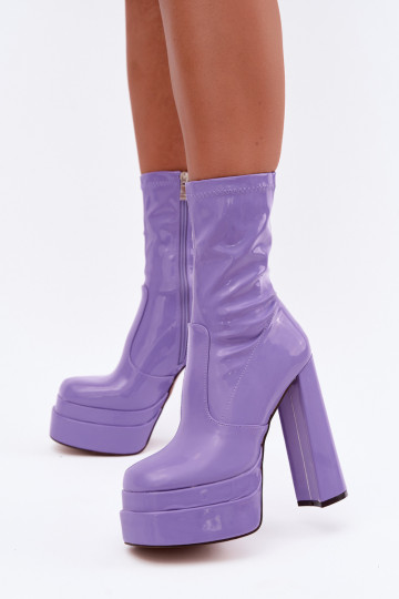 Lackierte Ankle Boots mit Plattform in Violett Lotisha 2