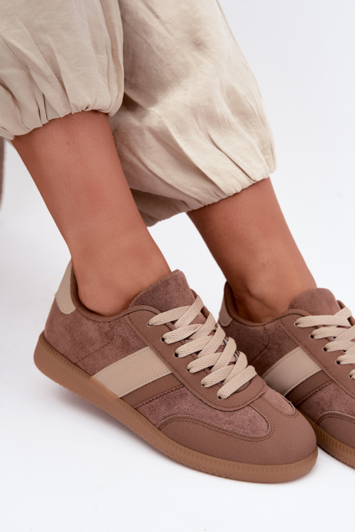 Braune Sneakers Tai turidela