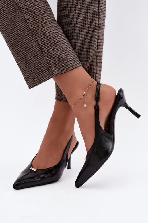 Inessae schwarze High Heels mit dekorativen Details