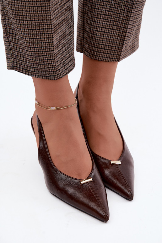 Inessae schokoladenfarbene High Heels mit dekorativen Details