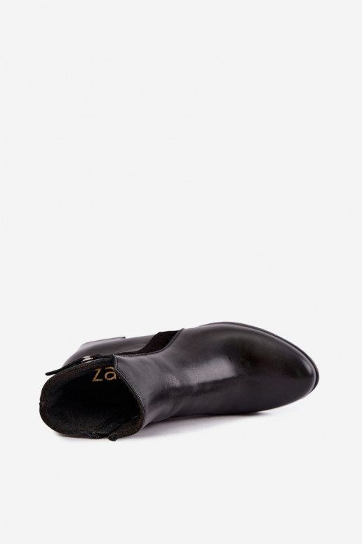 Damen Stiefeletten aus Kunstleder mit Absätzen isoliert Zazoo 60563 in schwarzer Farbe