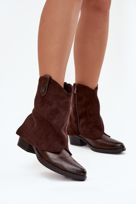 Wärmende Stiefeletten im Cowboy-Stil mit Absätzen in schokoladenbrauner Farbe Sylvette