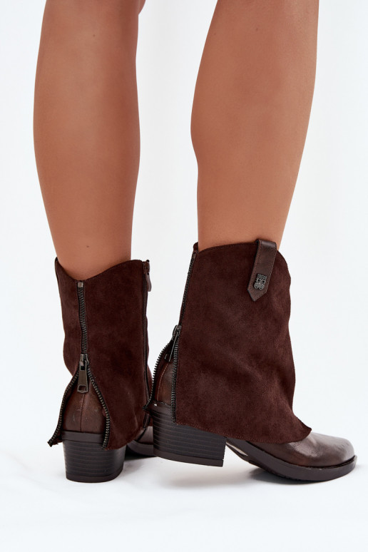 Wärmende Stiefeletten im Cowboy-Stil mit Absätzen in schokoladenbrauner Farbe Sylvette