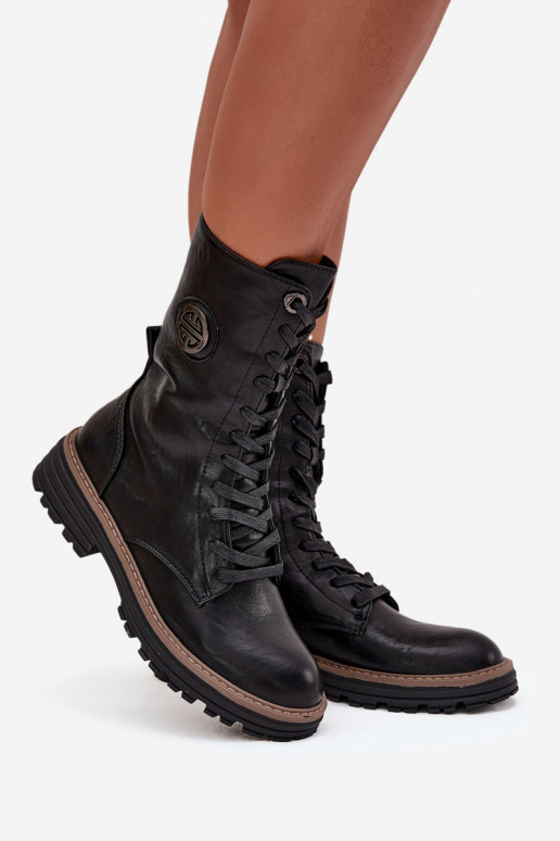 Wärmende Damen-Stiefeletten mit dekorativen Details in schwarzer Farbe Dorialine