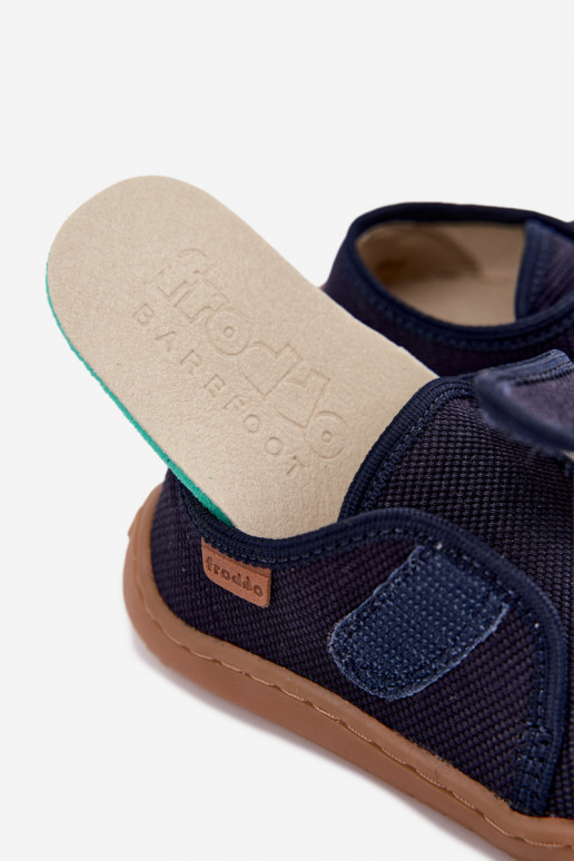 Kinderhausschuhe für Jungen mit Klettverschlüssen Barefoot Froddo G1700438 in Dunkelblau