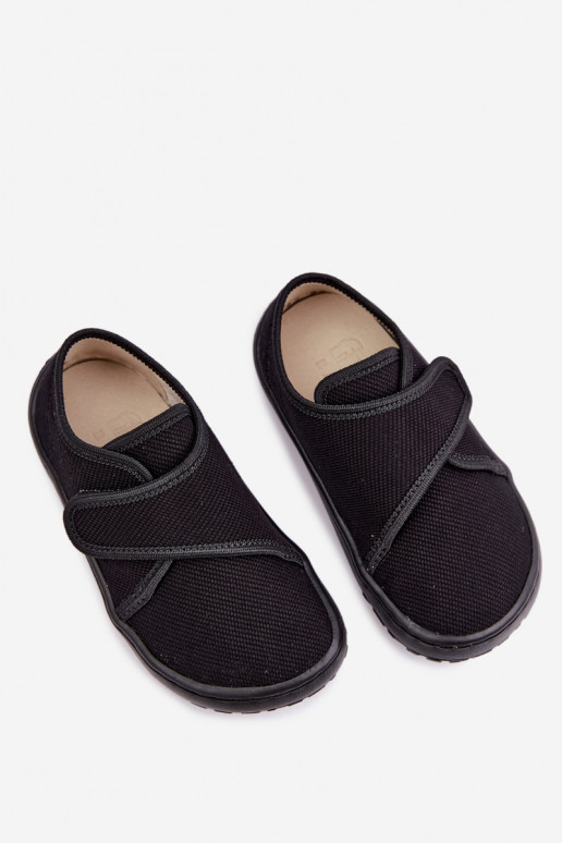 Kinderhausschuhe für Jungen mit Klettverschlüssen Barefoot Froddo G1700438-15 in Schwarz