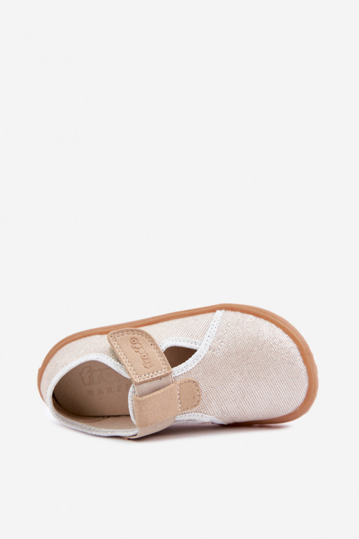 Kinderhausschuhe mit Klettverschlüssen und Glanz Barefoot Froddo Canvas G1700439-3 in Gold