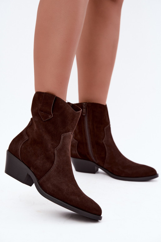 Kunstveloursleder Cowboy-Stiefel mit Absätzen in brauner Farbe Daliae