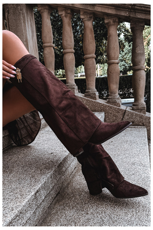 INarme Stiefel mit Absätzen INyZuinięta CholeZuka goldene Farbe Ozdoba CzekoladoZue Danessa