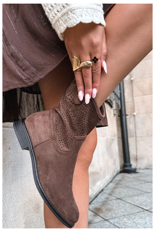 Ausschnitt-Stiefeletten mit breiten Absätzen S.Barski HY62-8125 schokoladenbraun
