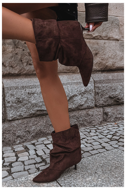 Slipper Stiefeletten mit Absatz aus Kunstveloursleder Loralia