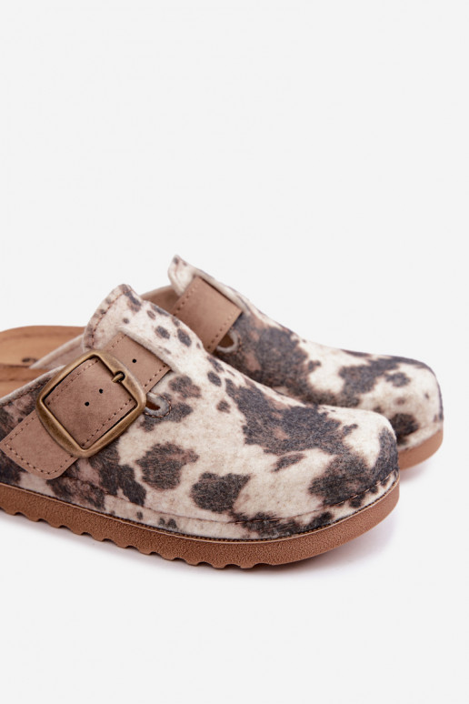 Braune Damen-Clogs mit Schnallen Inblu DJ000016