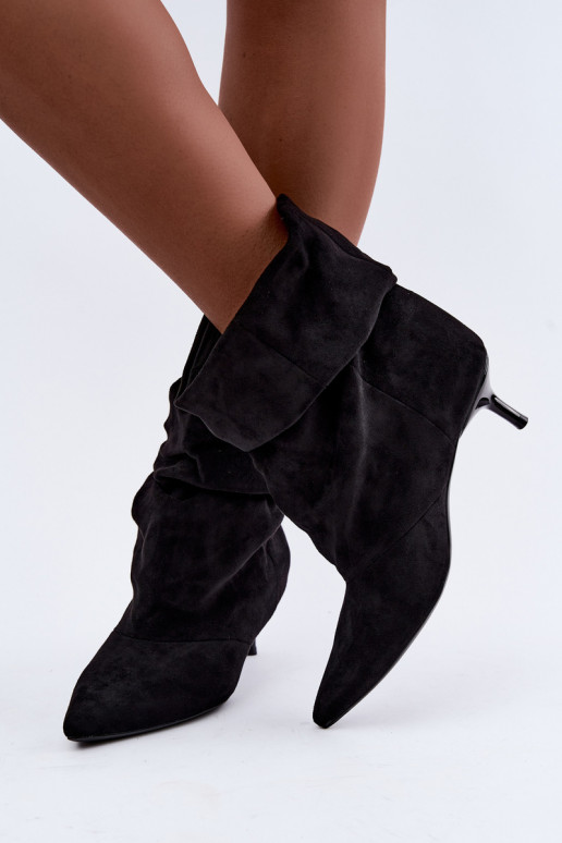 Schlüpfschuhe Stiefeletten mit Absätzen in Schwarz Loralia