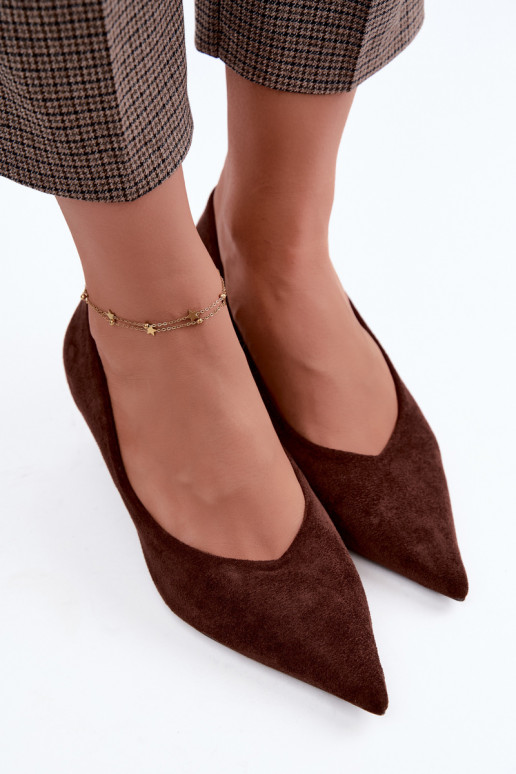 Spitze Schuhe in Schokoladenfarbe Tadela