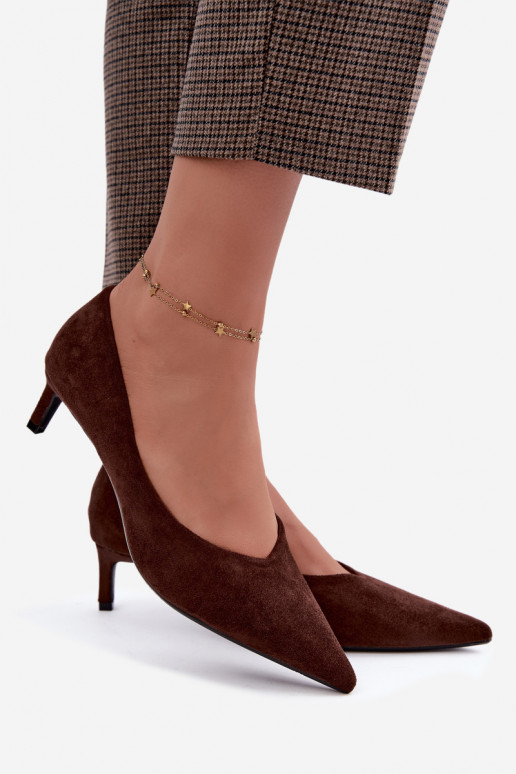 Spitze Schuhe in Schokoladenfarbe Tadela
