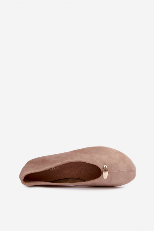 Sandfarbene Damen Ballerinas mit goldenen Details Serela